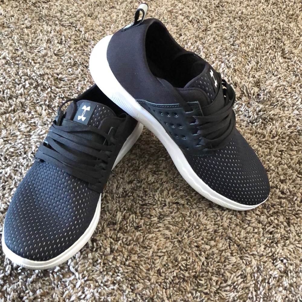 Under Armour Charged work out shoes